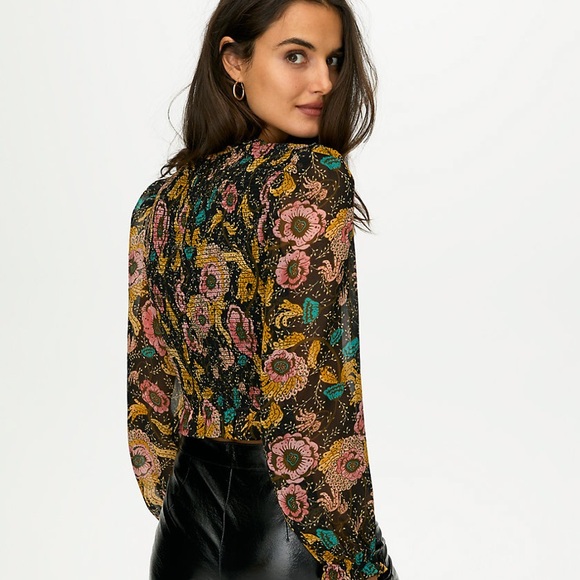 Aritzia top - Picture 5 of 16